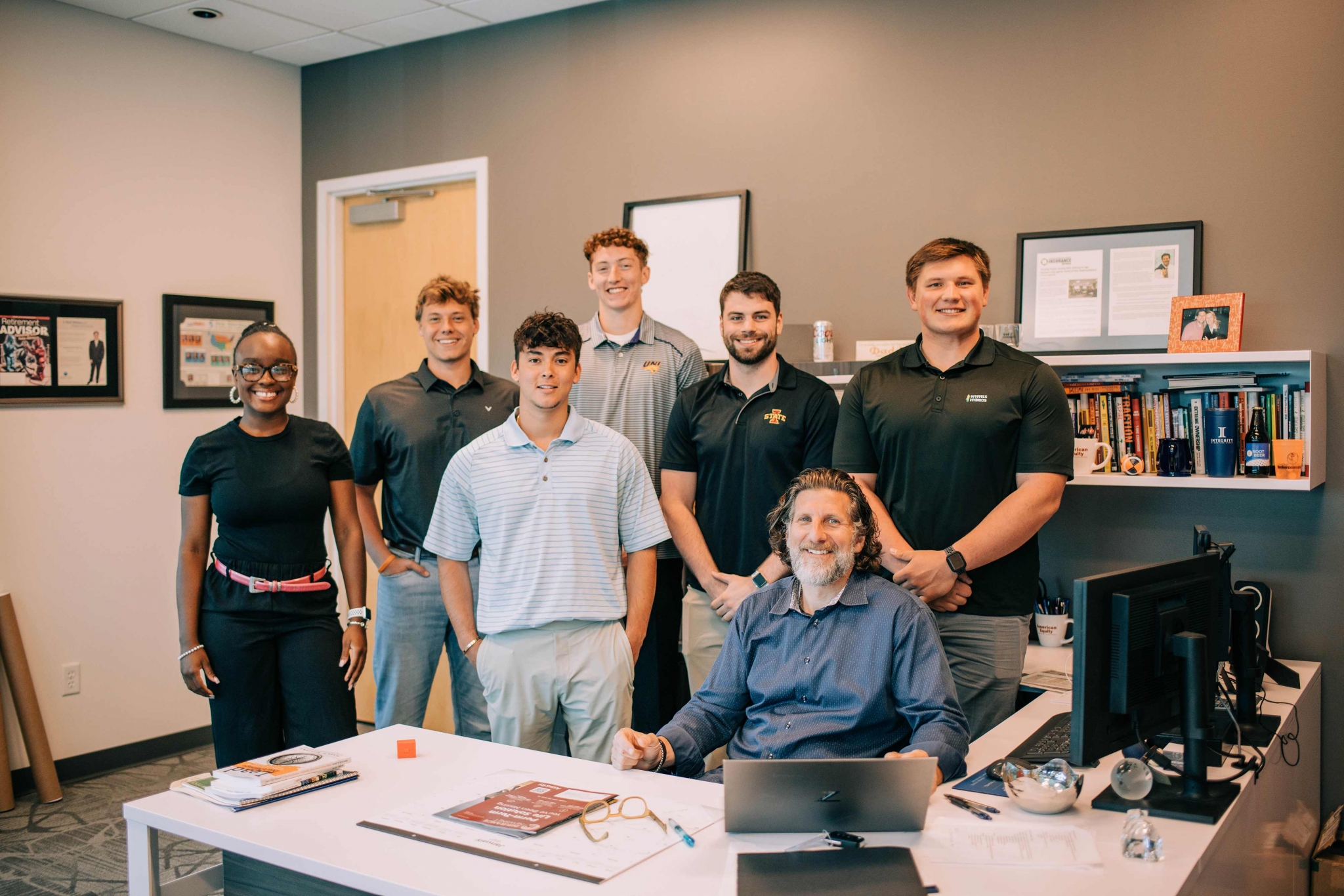 BI_Internship_Pic_02 Brokers International Internship Program